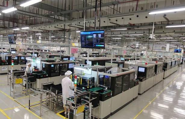 走進華為工廠 從高效制造到智能“智造”的自動化科技蛻變